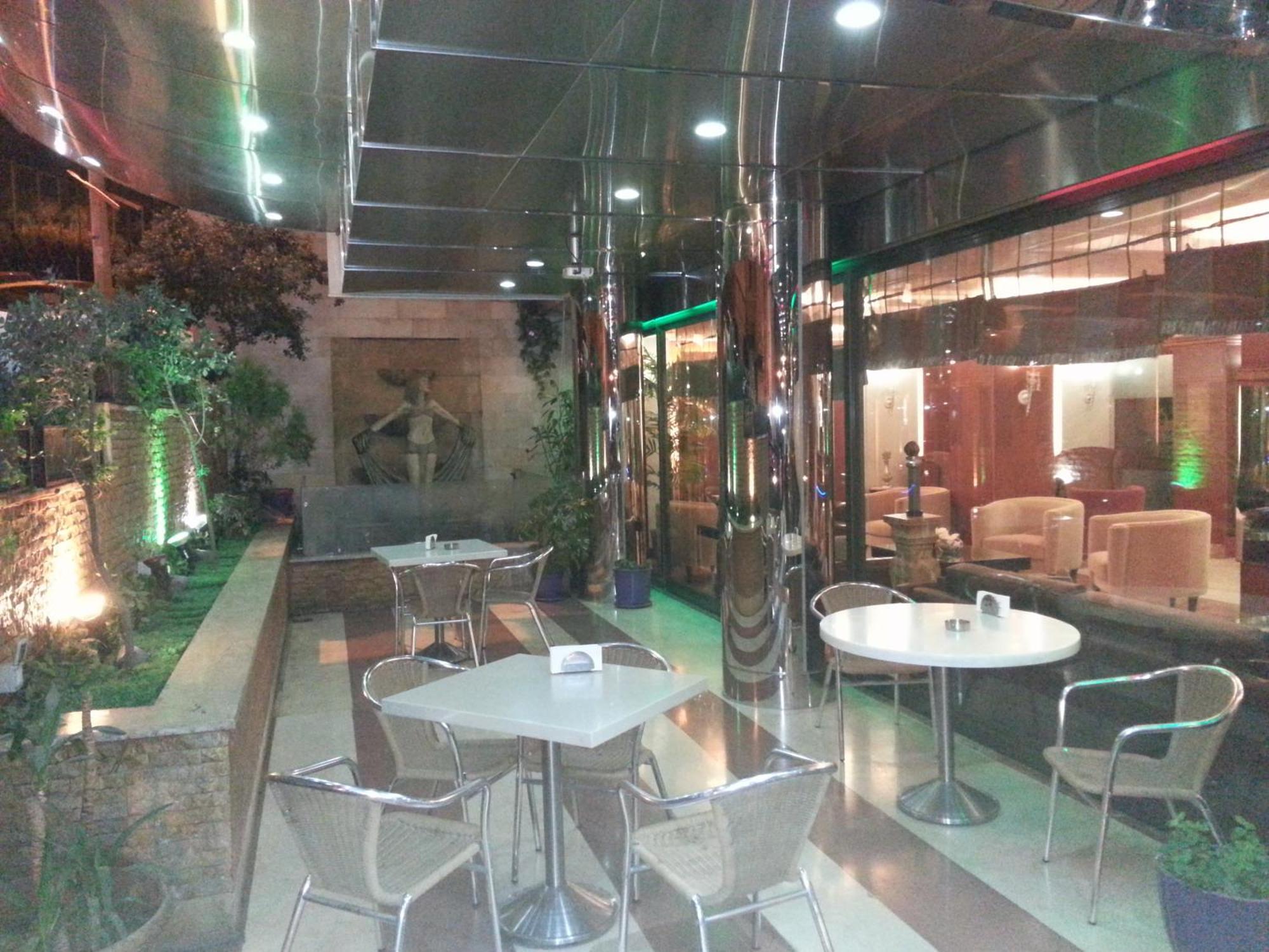 Duroy Hotel By Beverly Beirute Exterior foto