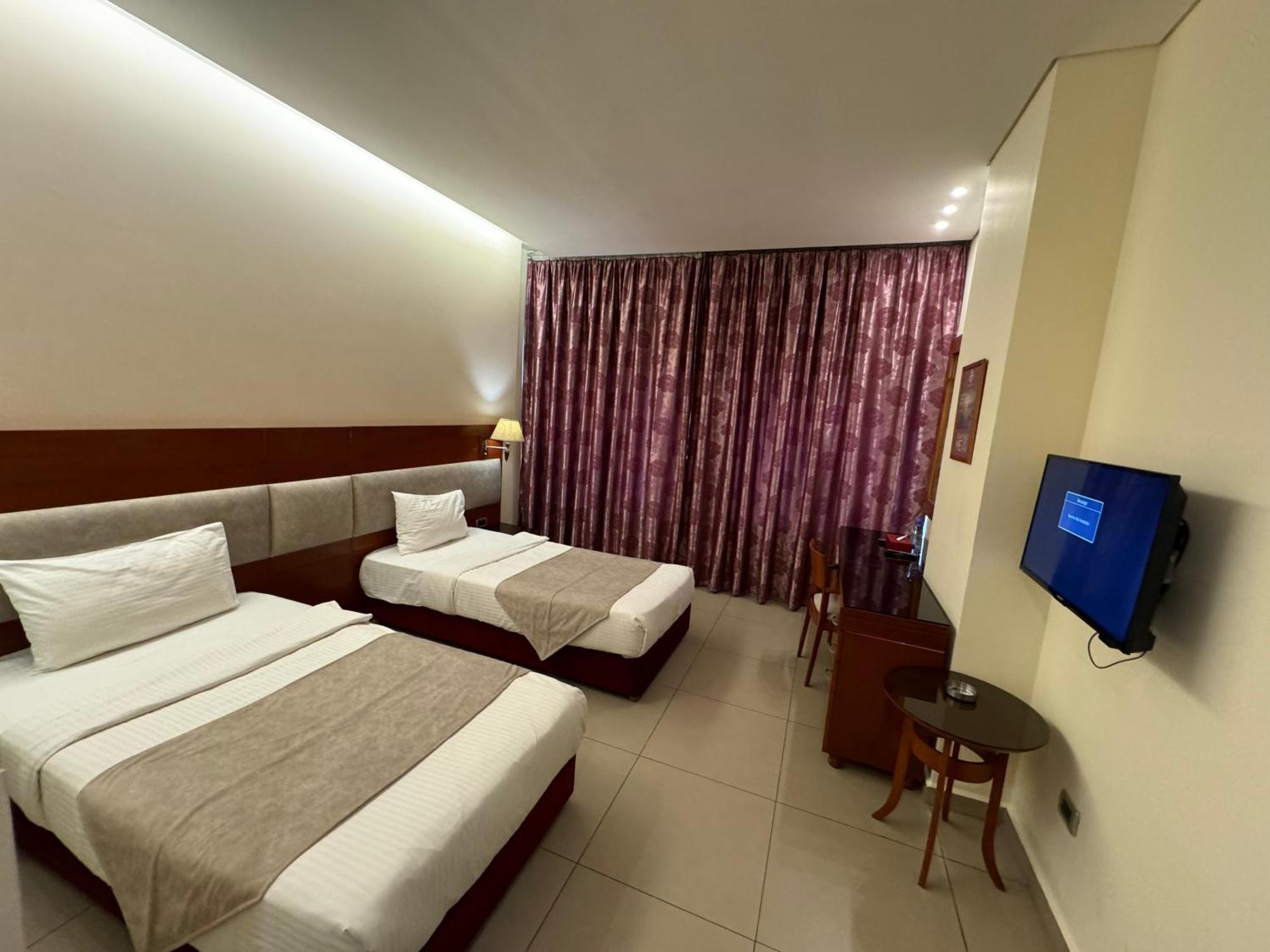 Duroy Hotel By Beverly Beirute Exterior foto